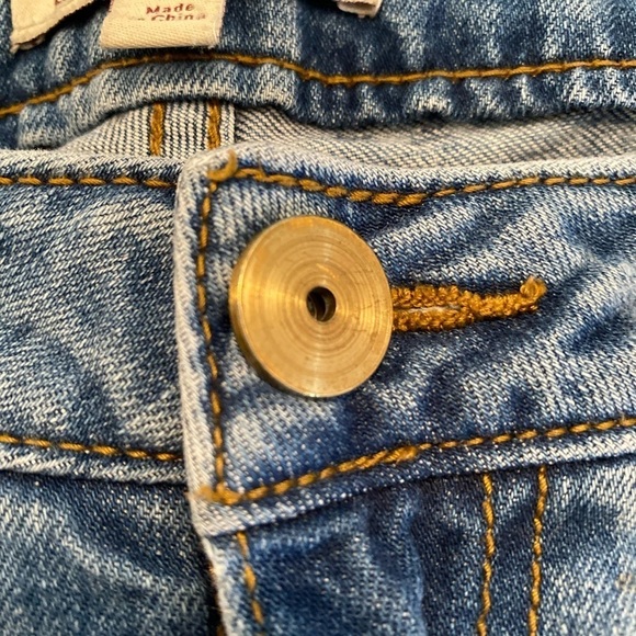 CAbi Ruby skinny light wash jeans size 8 - Picture 6 of 10